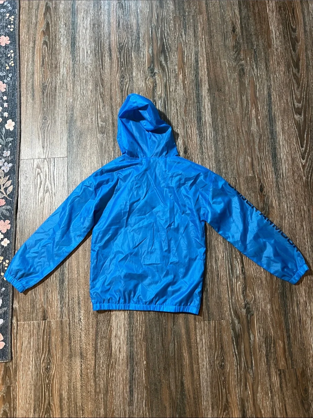 Under Armour Bright Blue and Navy Hooded Kids Windbreaker Rain Jacket Medium